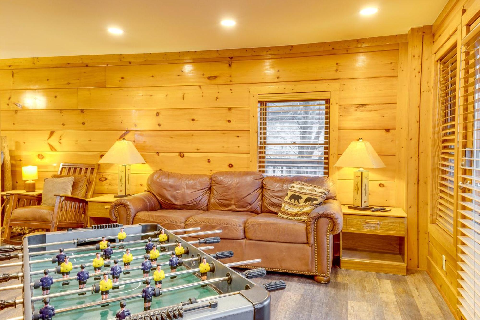 Pigeon Forge Resort Studio Cabin On Dollywood Ln! Bagian luar foto